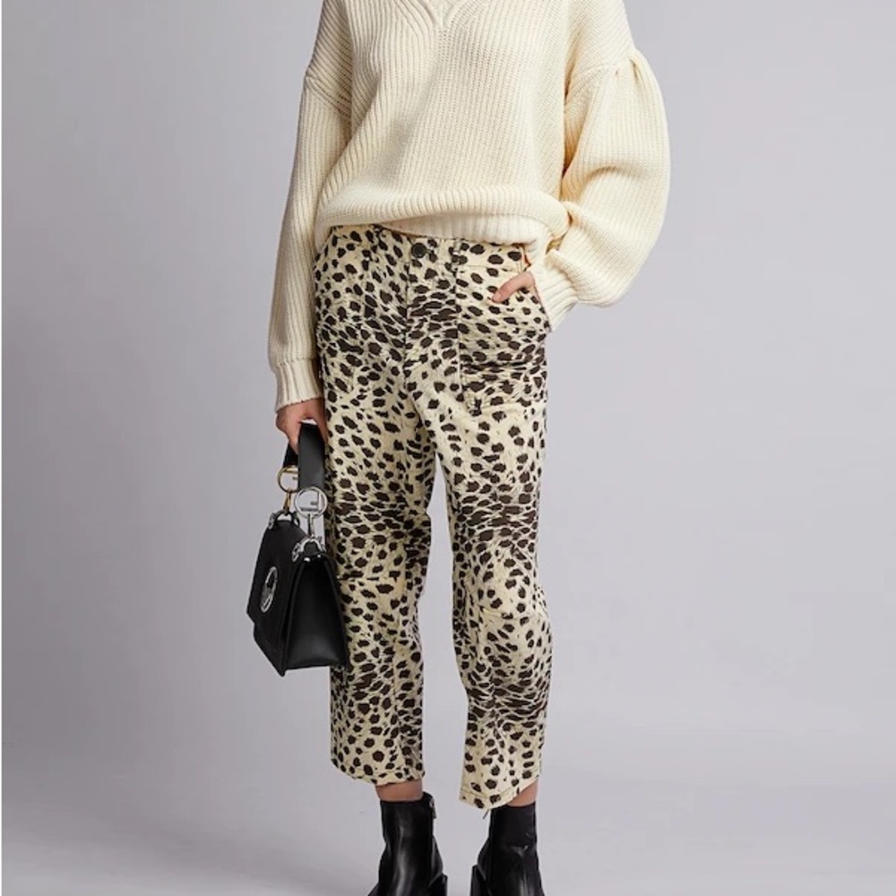 SEA NEW YORK Animal Print Wide Leg Pants
Size: 6